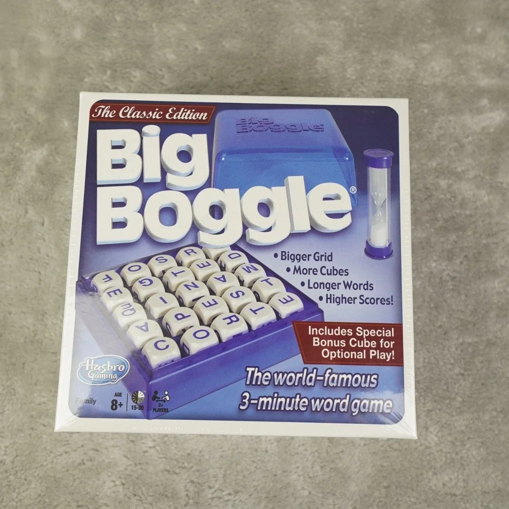 BIG BOGGLE Classic Edition Word Game SEALED Family Game Night Kids 8+ and Adults